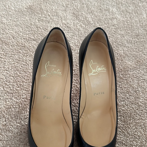 Christian Louboutin High Heels/Pumps 👠 💄 Like-New ✨✈️ - Picture 4 of 15